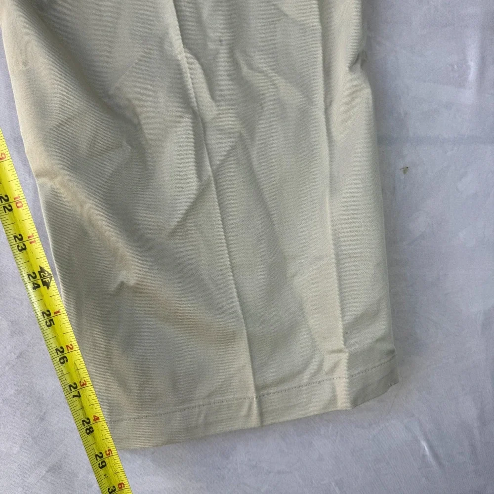 Dockers Signature Iron Free Khaki Pants Mens 52x30 Gray Flex Comfort Classic Fit